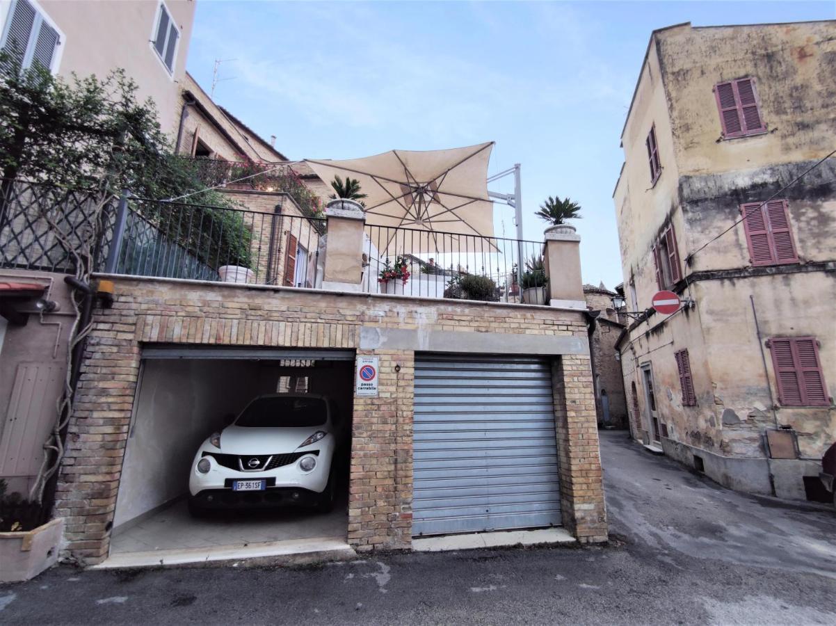 La Scarpetta Magica: Un Incantevole Soggiorno A 5 Stelle! Offida Exterior photo