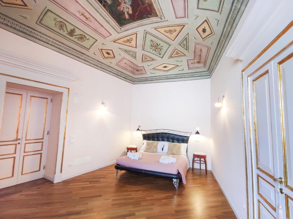 La Scarpetta Magica: Un Incantevole Soggiorno A 5 Stelle! Offida Exterior photo